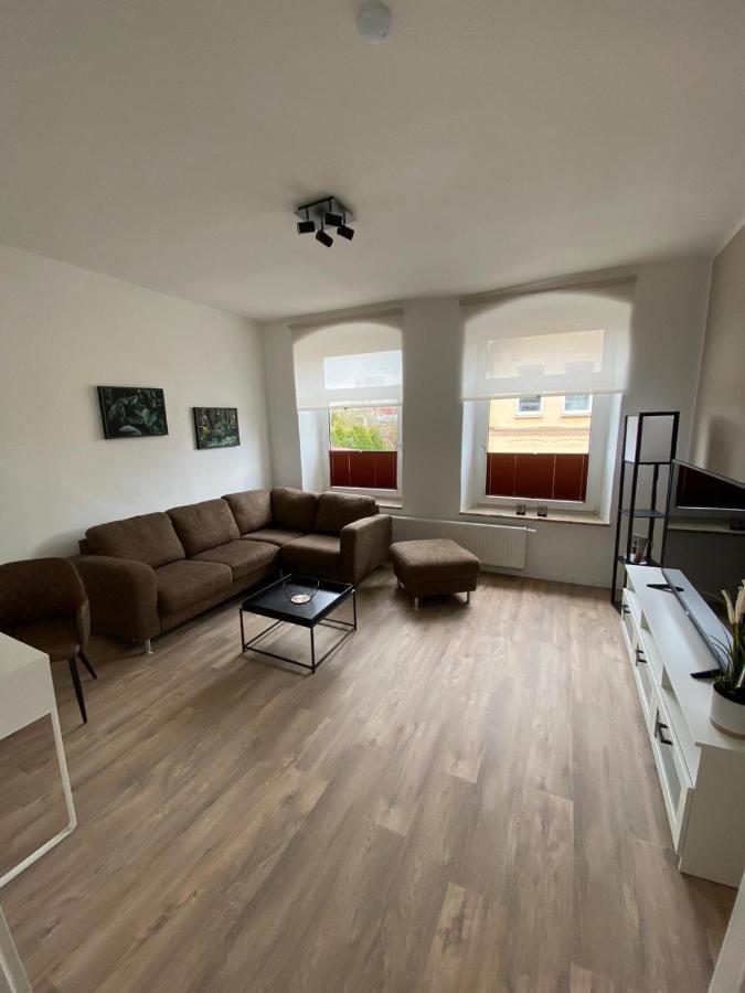 Feddersen Living Moderne Ferienwohnungen - Gemuetlich - Netflix - Voll Ausgestattet - Waschmaschine - Zentral Gelegen Brunsbuttel Bagian luar foto