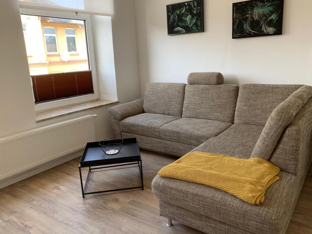 Feddersen Living Moderne Ferienwohnungen - Gemuetlich - Netflix - Voll Ausgestattet - Waschmaschine - Zentral Gelegen Brunsbuttel Bagian luar foto